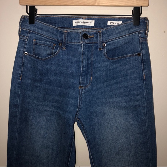 Banana Republic Flare Jeans - Picture 3 of 4